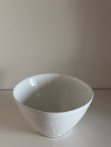 Cuenco rayas relieve