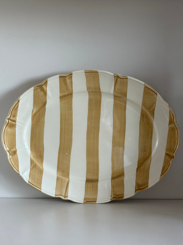 Fuente rayas mostaza