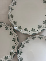 Plato motivos florales verdes