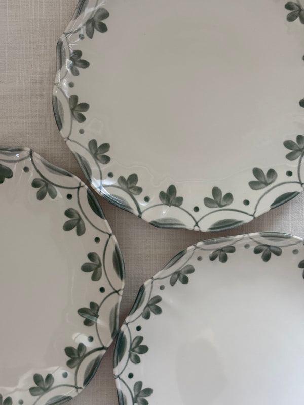 Plato motivos florales verdes